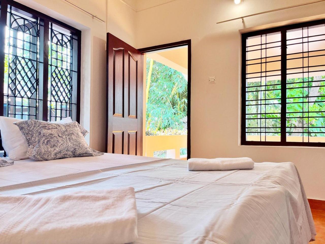 Bava Beach Resort & Retreat Center Varkala Eksteriør billede