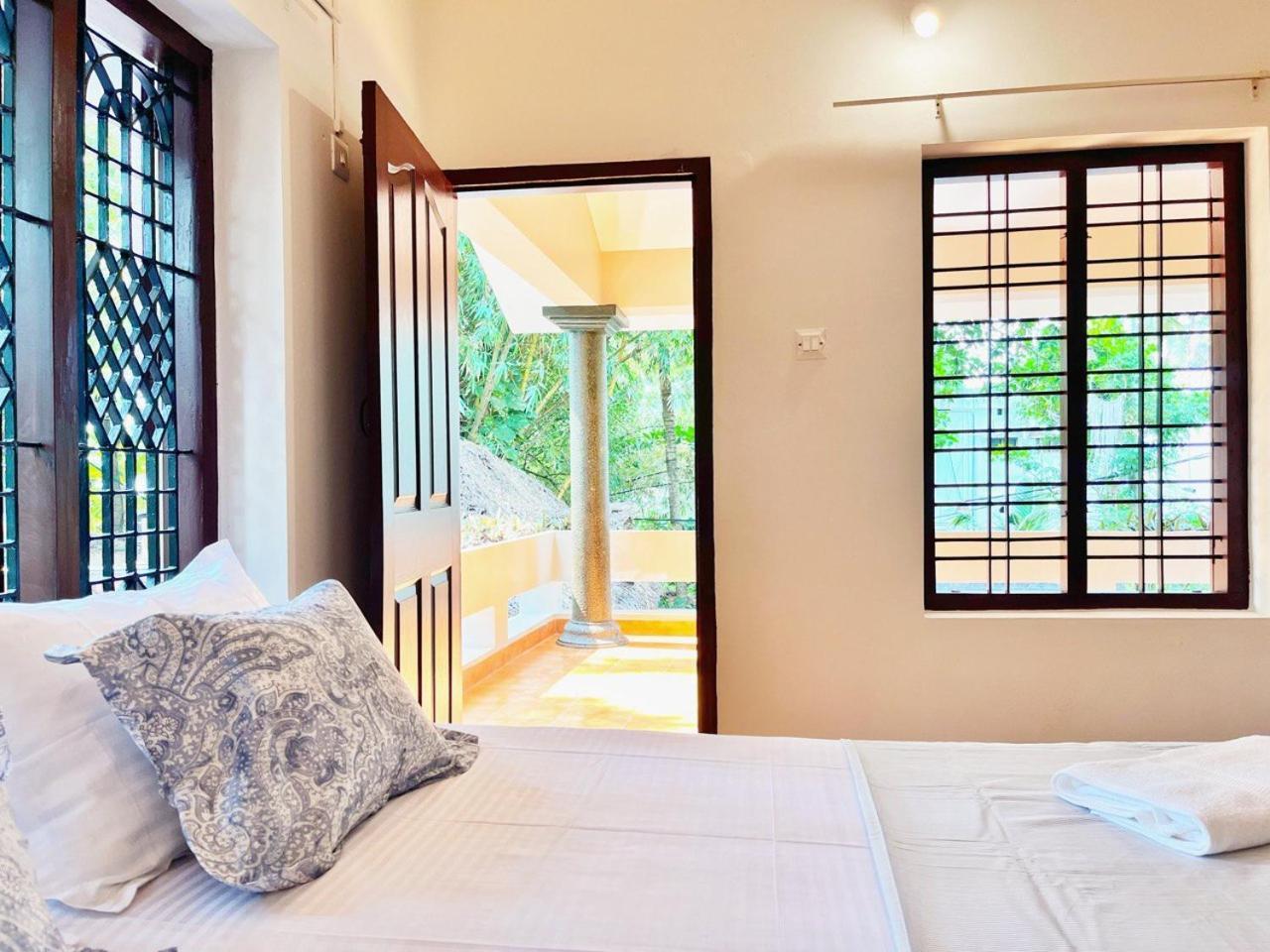 Bava Beach Resort & Retreat Center Varkala Eksteriør billede