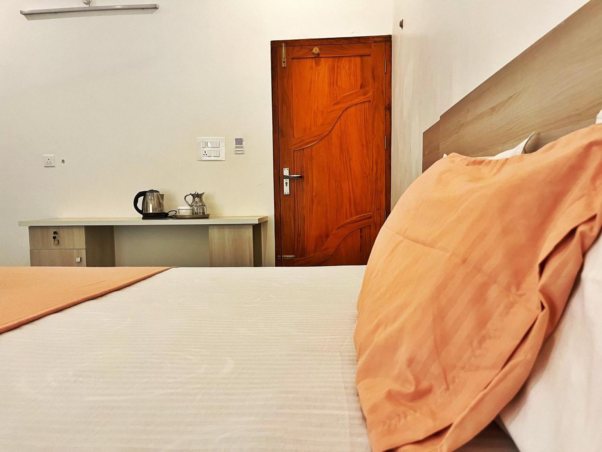 Bava Beach Resort & Retreat Center Varkala Eksteriør billede