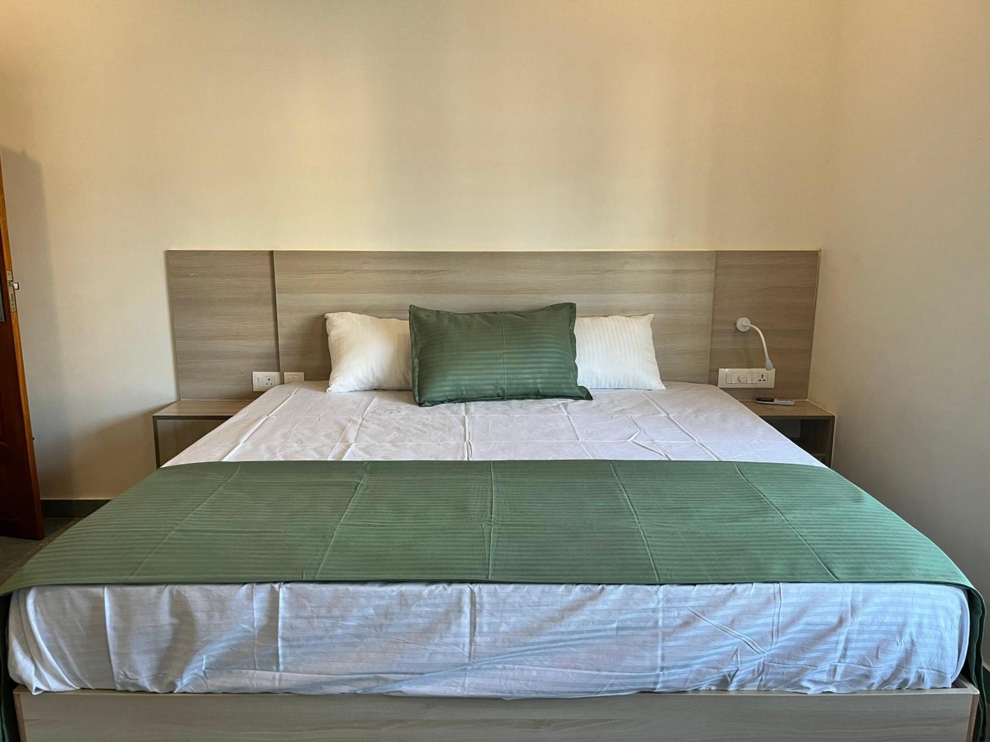 Bava Beach Resort & Retreat Center Varkala Eksteriør billede