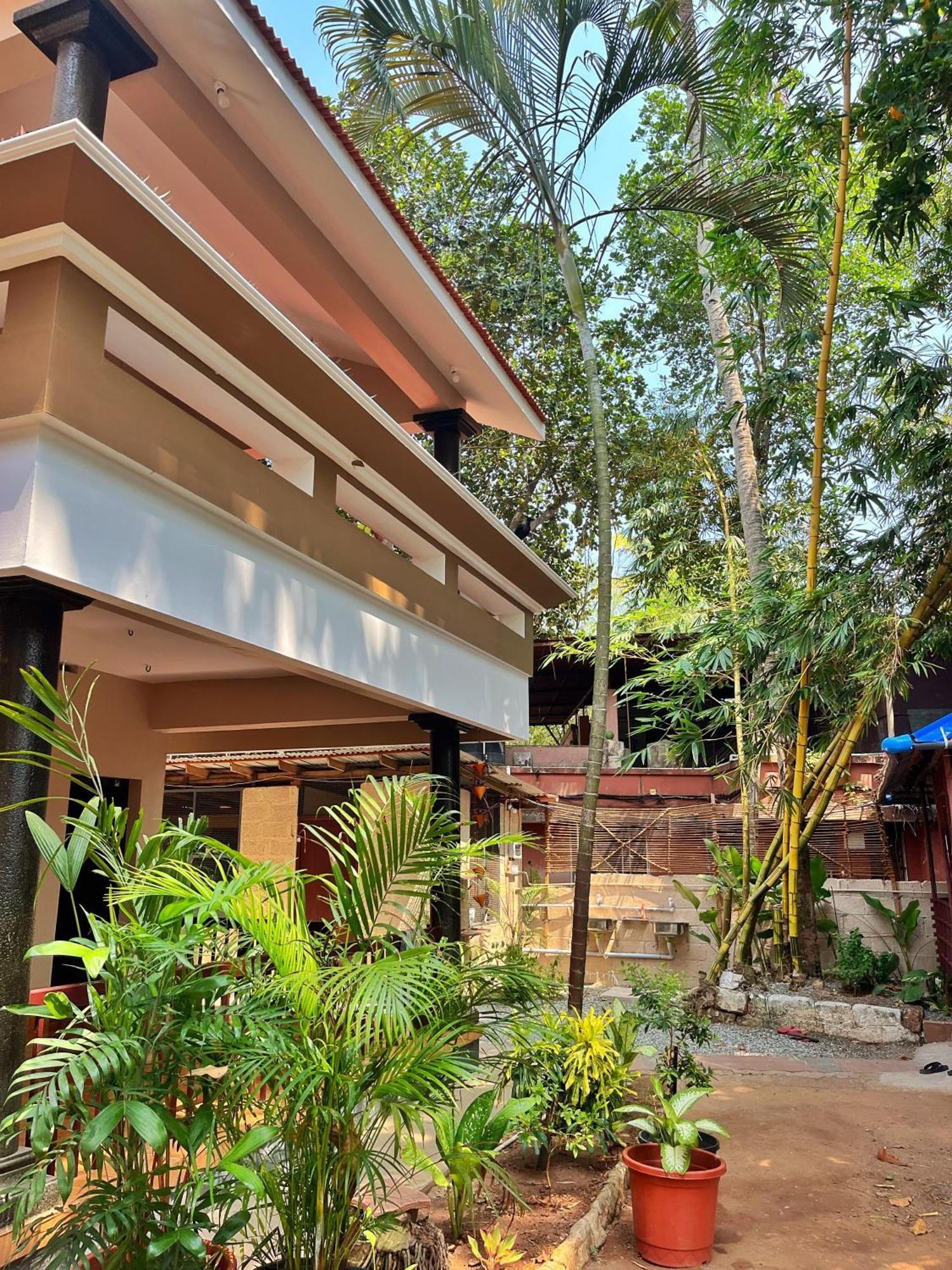 Bava Beach Resort & Retreat Center Varkala Eksteriør billede